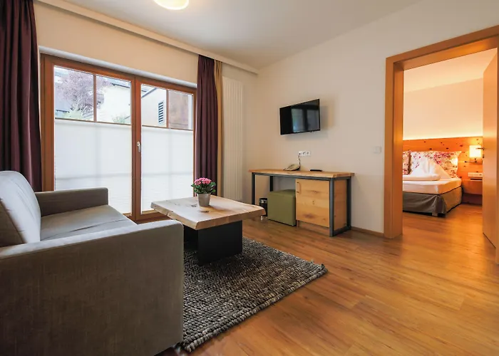 מלון Stadt Wien 4*