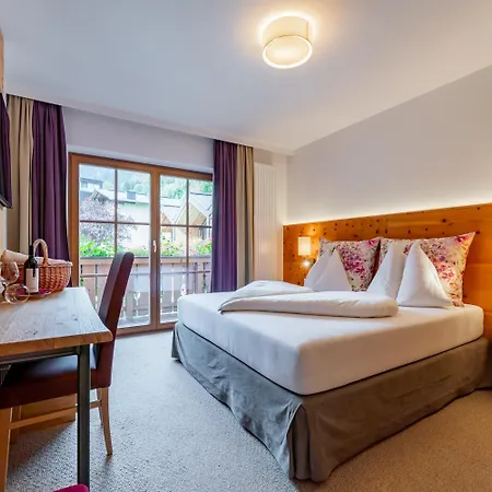 Stadt Wien Отель Целль-ам-Зе