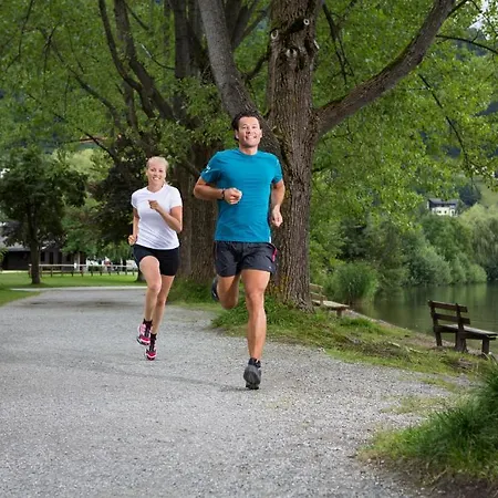 Stadt Wien Отель Целль-ам-Зе